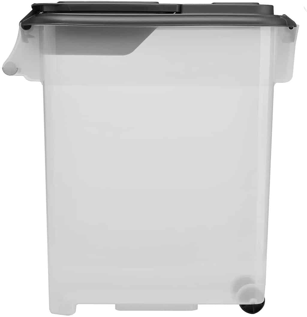 10 Tried & Tested Best Dog Food Storage Containers of 2022